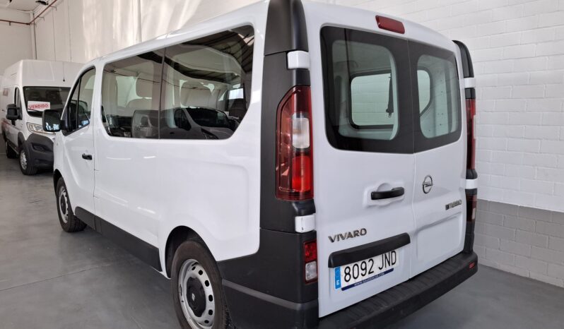 OPEL VIVARO COMBI 9 PLAZAS – 2016-125CV lleno