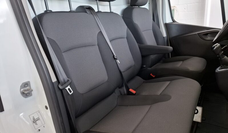 RENAULT Trafic Furgon 29 L2H1 -2.0CC – 145 CV -2019 lleno