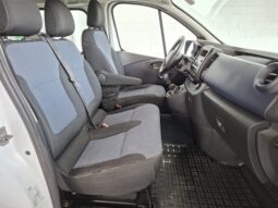 OPEL VIVARO COMBI 9 PLAZAS – 2016-125CV lleno