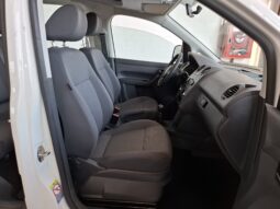 VOLKSWAGEN Caddy Kombi 4×4- 2.0 TDI 110cv 4motion 5pl-2014 lleno