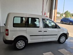 VOLKSWAGEN Caddy Kombi 4×4- 2.0 TDI 110cv 4motion 5pl-2014 lleno