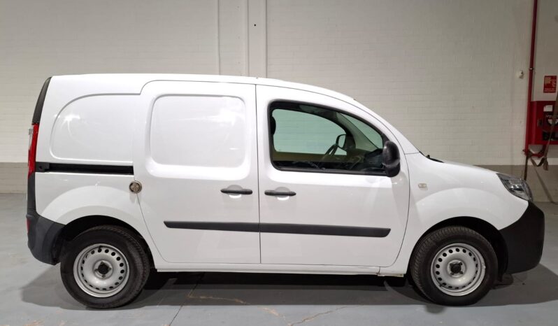 RENAULT Kangoo Furgón  75 CV- 2018 lleno