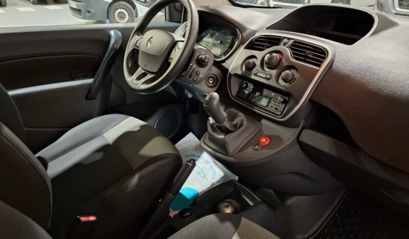 RENAULT Kangoo Furgón  75 CV- 2018 lleno