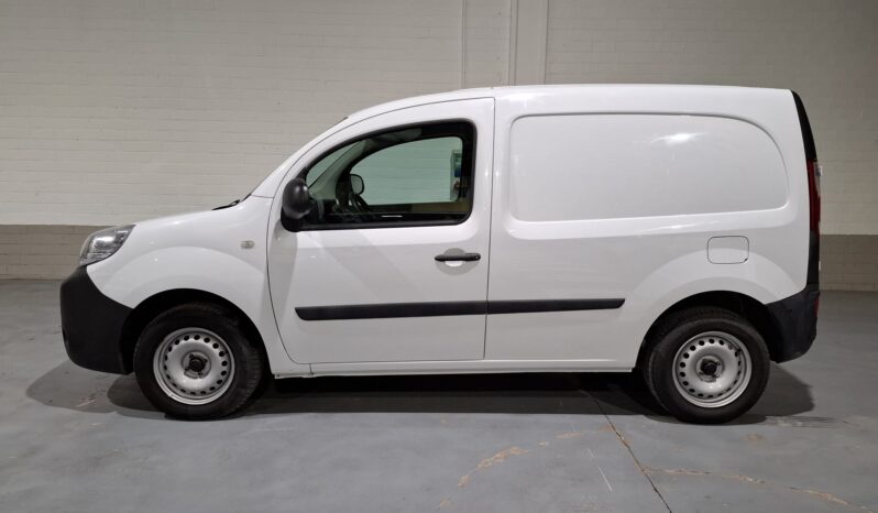 RENAULT Kangoo Furgón  75 CV- 2018 lleno